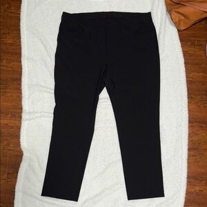 Perry Ellis Men's Elegant Black Dress Pants